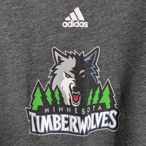 NBA Timberwolves Tee Minnesota Basketball Scoop Neck Graphic Short Sleeve Medium